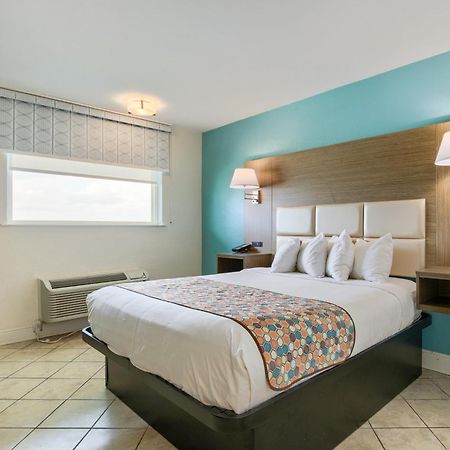 Beachside Resort Hotel Gulf Shores Exterior photo
